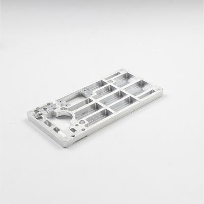 Color de torneado de encargo de las piezas de la dureza de las piezas del CNC del hardware que muele