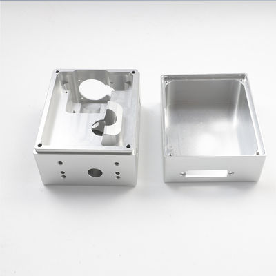 El CNC de aluminio del metal de la precisión trabajó a máquina aduana anodizada las piezas del color